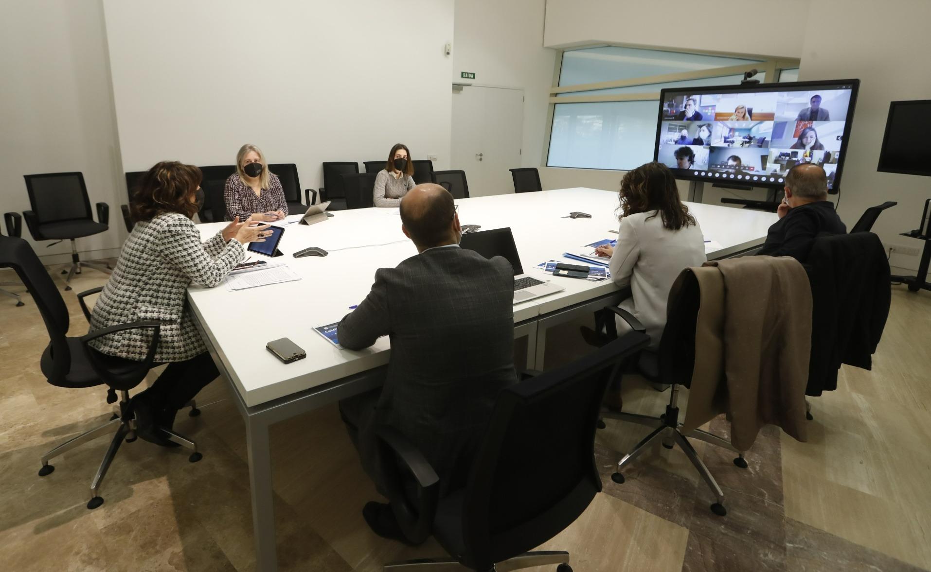  Galicia adhírese ao acordo con Castilla y León, Andalucía, Valencia, Navarra e Estremadura para compartir e desenvolver contidos de capacitación dixital